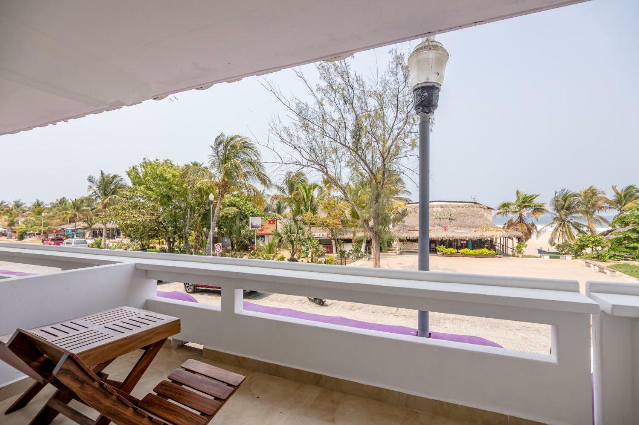 Hotel Rockaway Пуэрто-Эскондидо Экстерьер фото